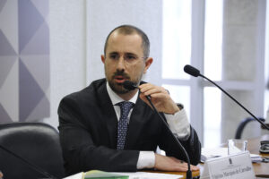 Imagem da notícia - PGE-AM recebe ministro da CGU no seminário ‘Integridade em foco: Desafios e perspectivas do combate à corrupção em 2025’